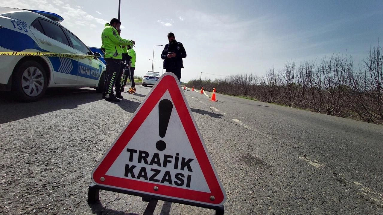  Üç trafik kazası; 7 yaralı, 1 tutuklu