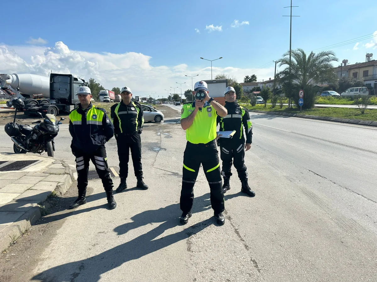 Trafik denetimlerinde 341 sürücü rapor edildi